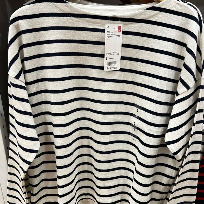 

HJK LINK CO LIVE 1 KG Polos Setrip Hitam Putih V-Neck Bunga Slim-fitting Crew Neck Santai Wol