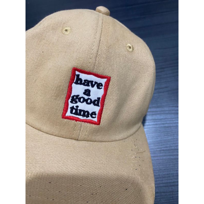 Topi Have a Good Time Full Tag Label Casual