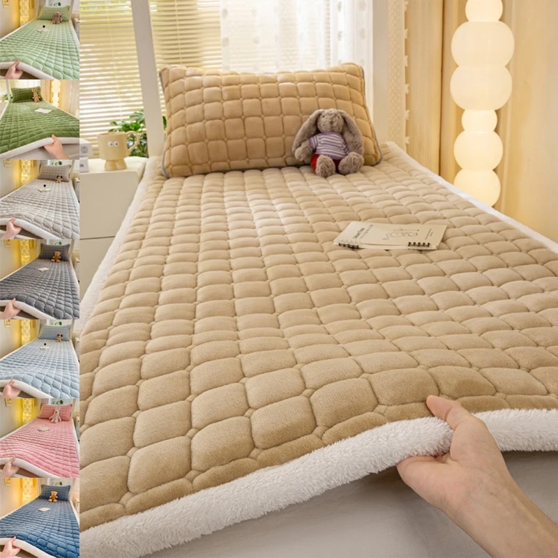 Winter Quilted Flannel Soft Mattress Toppers Student Dormitory Warm Foldable Bedsheet Mattress