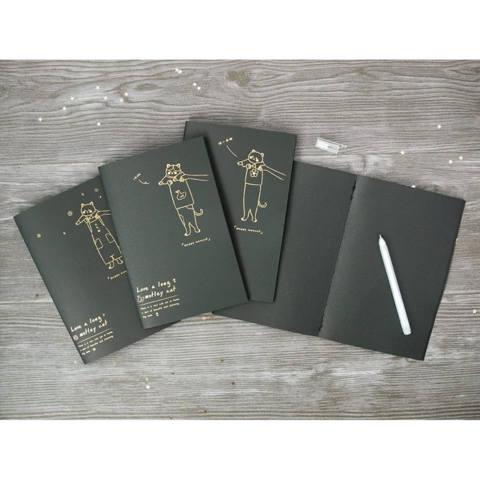 

ATKJaya- Motley Cat Black Paper Plain Notebook A5 [CREATIV]