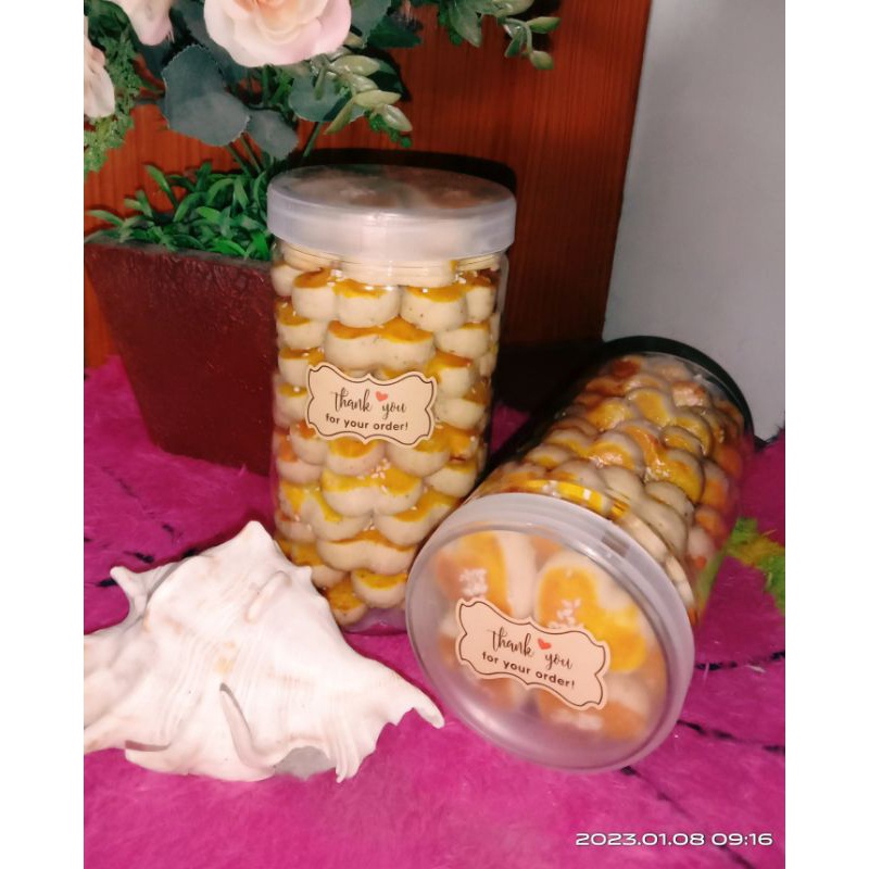 

HJ Kue Kacang Premium Kue kering rasa kacang gurih berat 650 gr