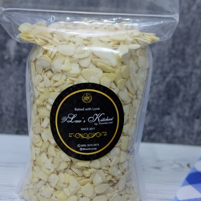 

almond slice 1 kg kualitas bagus