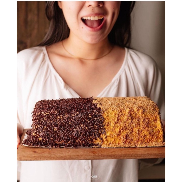 

KUE BOLU GULUNG MEDAN C&F BEST SELLER - LAPIS KACANG CERES