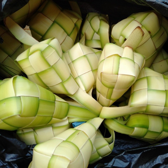 

(Good) Selongsong Ketupat Janur 12
