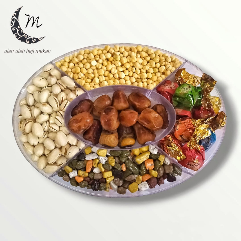 

HJ Paket Cemilan Saji 5 Sekat Oleh oleh Haji dan Umroh