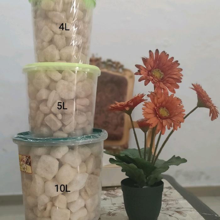 

kerupuk kulit toples 5L dapat 3 toples. original ( gurih asin )