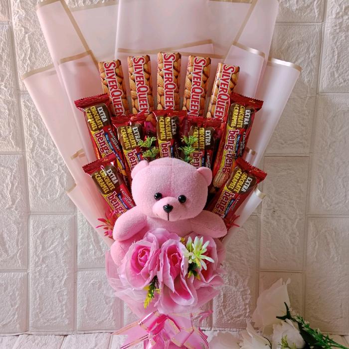 

bucket coklat cantik & / hadiah valentine/ ultah/ aniversary/graduation