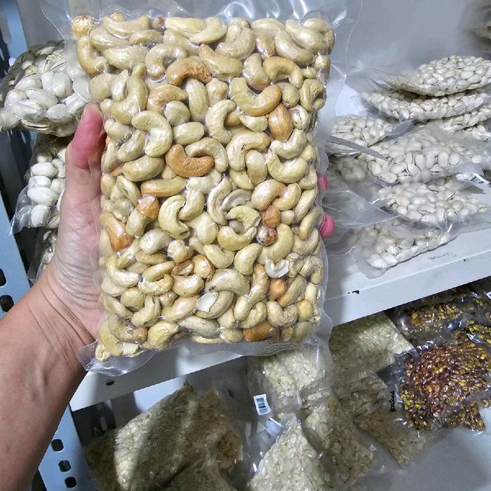 

KACANG MEDE PANGGANG 500gr RASA ORIGINAL