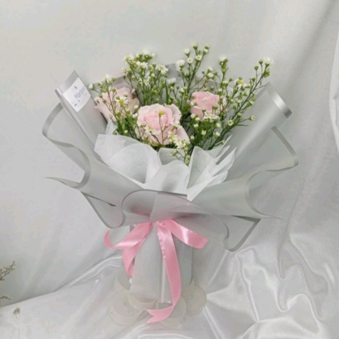 BUKET BUNGA MAWAR / BUKET WISUDA / BUKET ULANG TAHUN