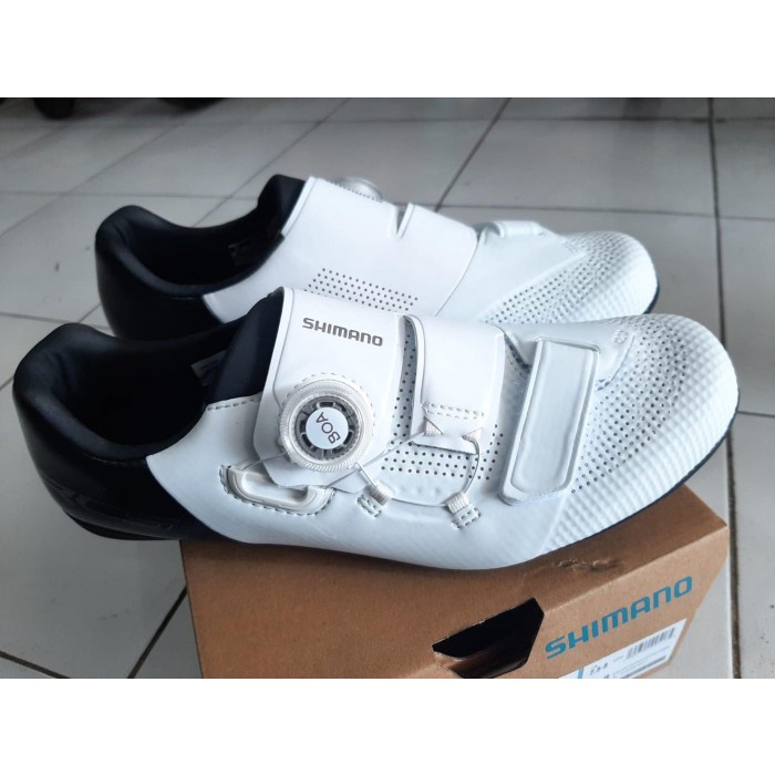 SHOES / SEPATU CLEAT ROADBIKE SHIMANO RC5 / RC502 / RC-502 WIDE