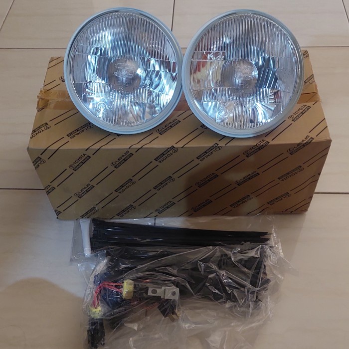 Headlamp Lampu H4 7 Inch Koito