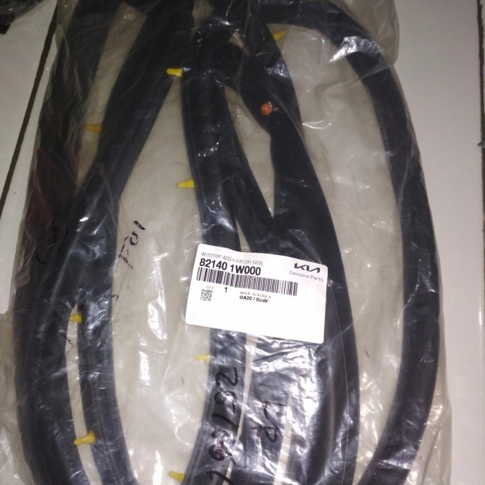 Karet Pintu Depan Kanan Kia All New Rio