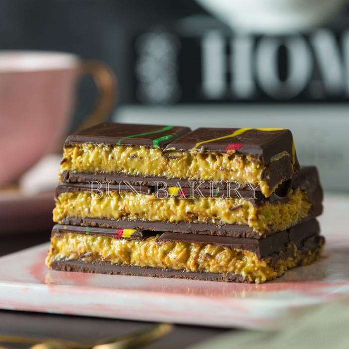 

Chocolate Dubai Pistachio Bun Bakery Miko Mall