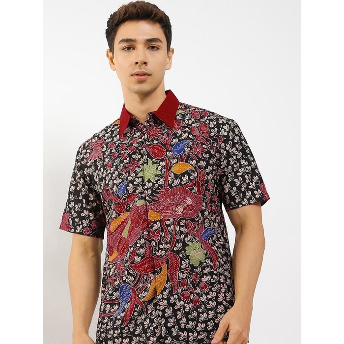 Product Laris Arjuna Weda Hem Batik Pria Motif Cendrawasih - Body Fit Bahan Katun Lengan Pendek