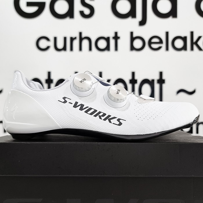 Terhemat Sepatu Cleat Sepeda S-Works 7 Road Shoes - White