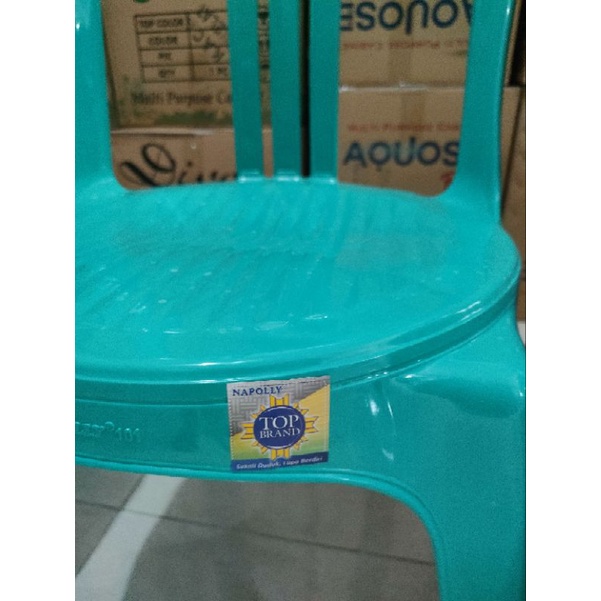 Kursi Plastik Napolly 101F
