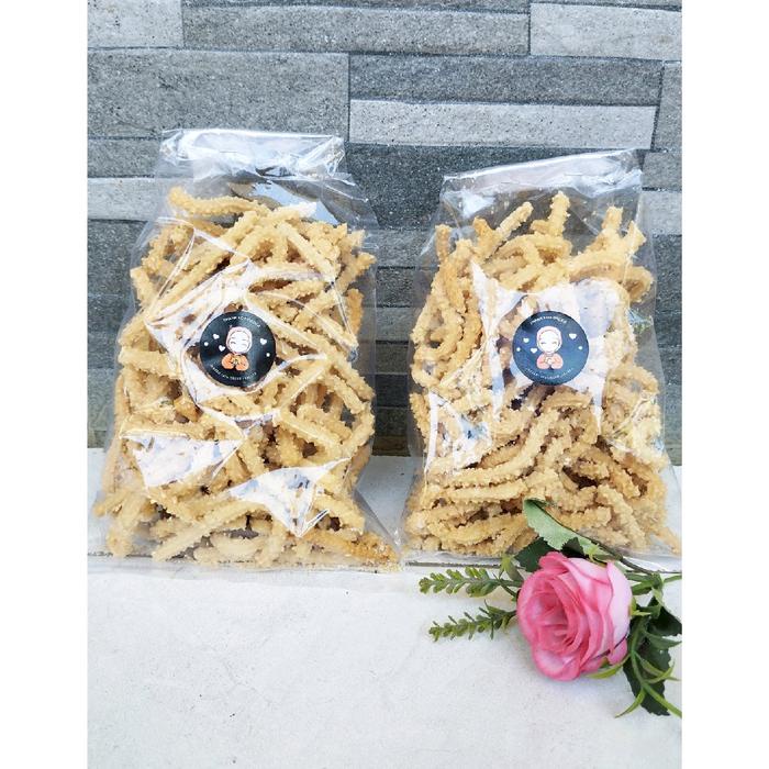 

Kue Akar Kelapa Wijen 500gr Manis Rasa Spesial Food
