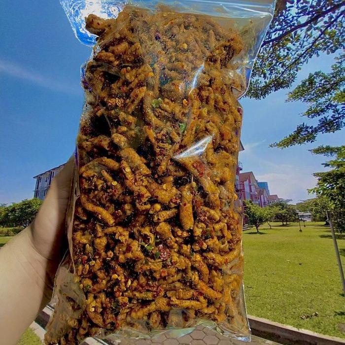 

terbaru !!! cemilan keripik usus crispy jawara 1kg pedas jeruk/cikruh/original premium viral bandung