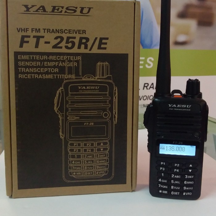 HT yaesu ft 25 Re dual band
