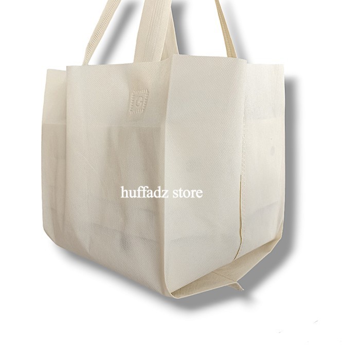 (BestSeller) Tas Goodie Bag Hajatan Box 22x22