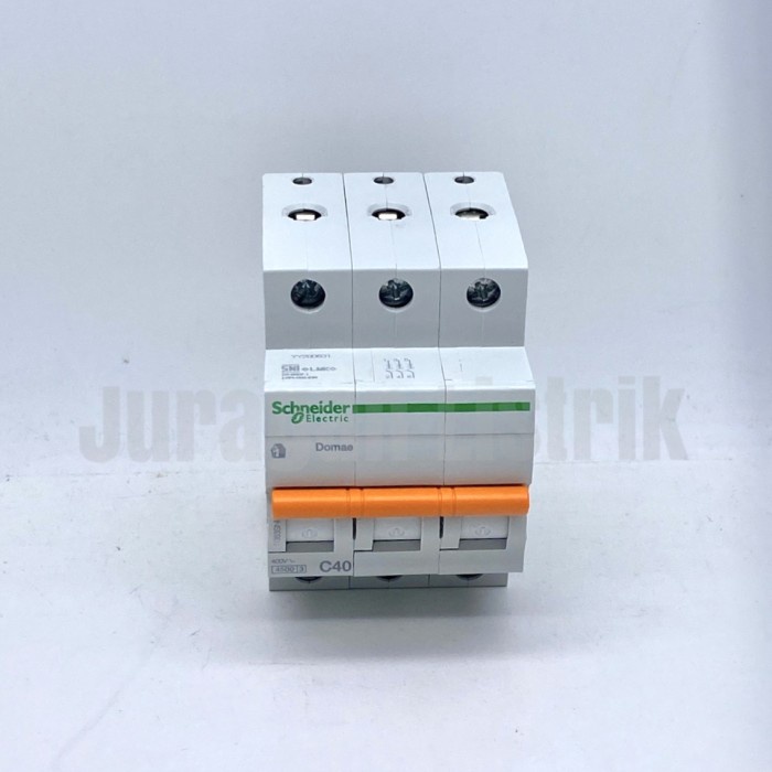 MCB DOMAE 3 PHASE 40A 40 AMPERE SCHNEIDER
