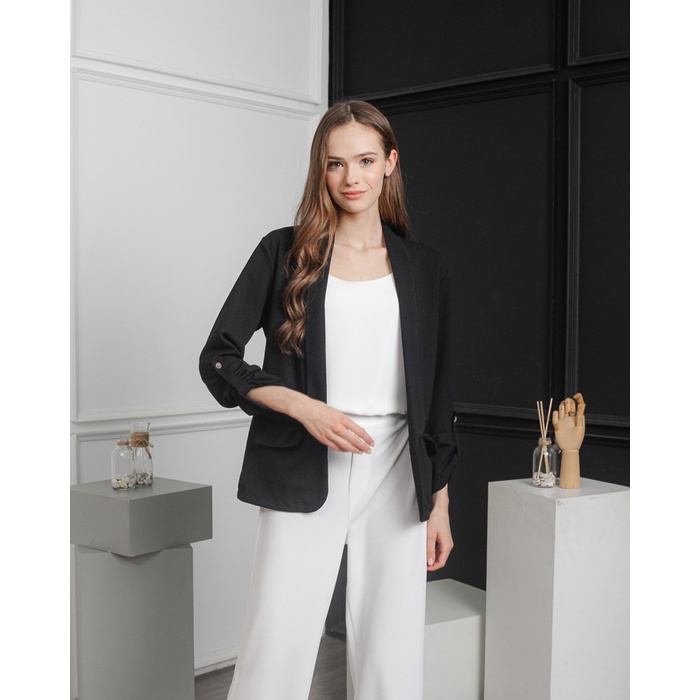 Jisoo Outer Produk Unggulan