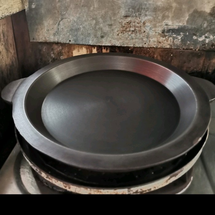 PREMIUM loyang martabak manis 20.24 semi premium