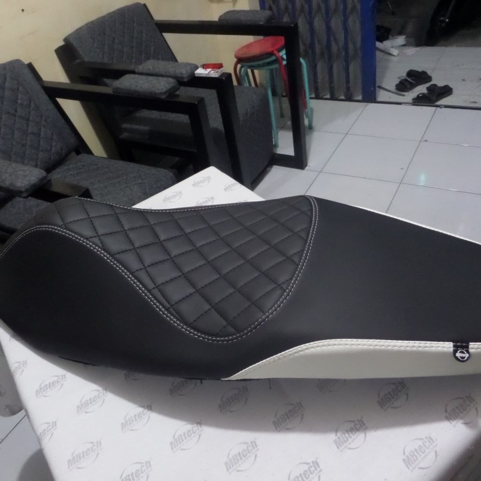 PREMIUM sarung cover jok pcx adv nmax mbtech carera