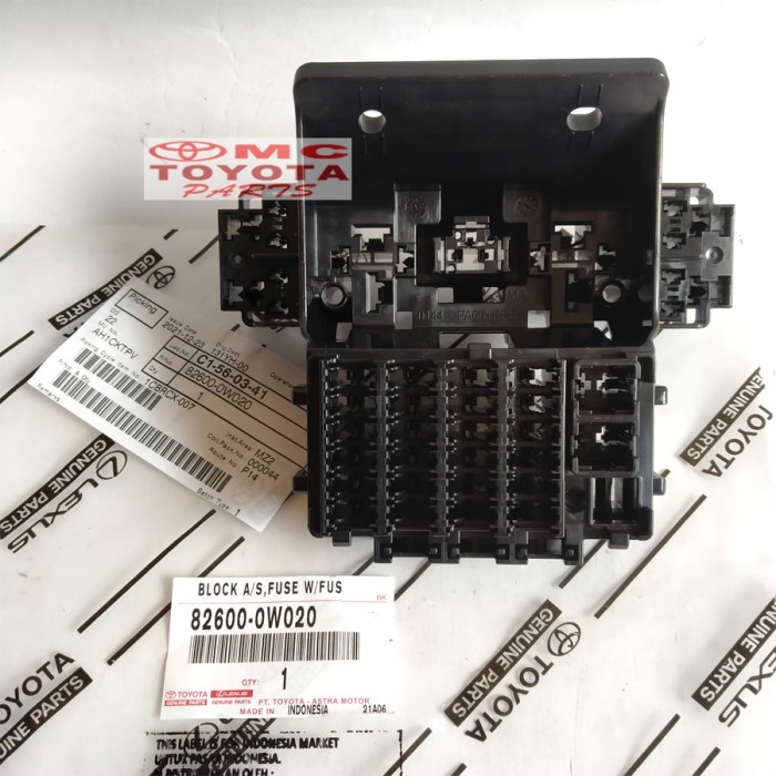 Block Fusible Link Kotak Sekring Fuse Box Dyna 82600-0W020 Kode 049