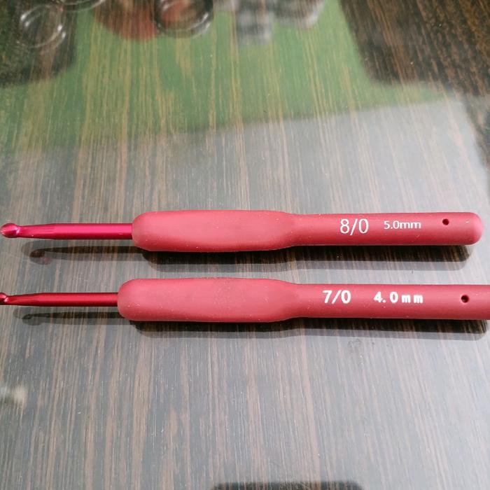 HAKPEN MERAH UNTUK MERAJUT HAKPEN PREMIUM 2MM, 2.5MM, 3MM, 3.5MM, 4MM, DAN 5MM