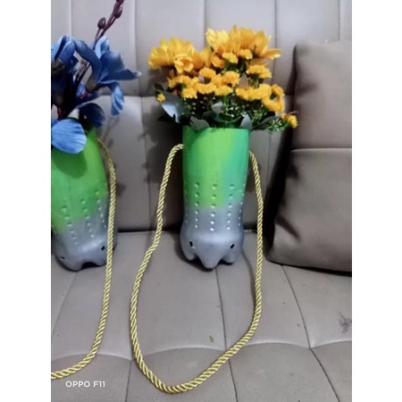 {{ Pot Gantung Tanaman Daur Ulang Botol Bekas Kerajinan Botol Bekas Unik Pot Tanaman Ready }}