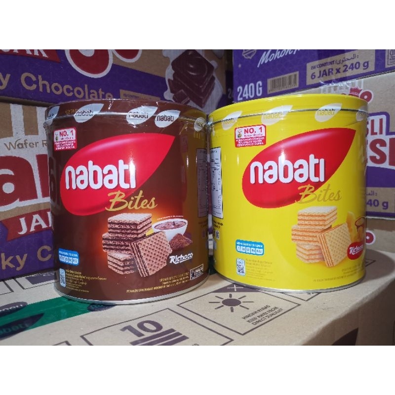 

A Nabati Bites Wafer Kaleng 240Gram