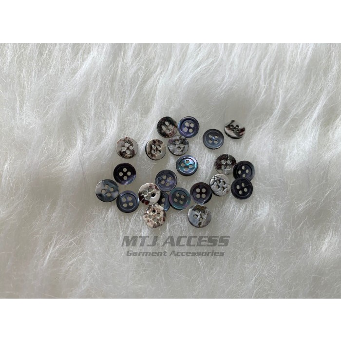 

Kancing Kerang 144 pcs Baju Kemeja Koko Ukuran 14 (9 mm) Abu Tua