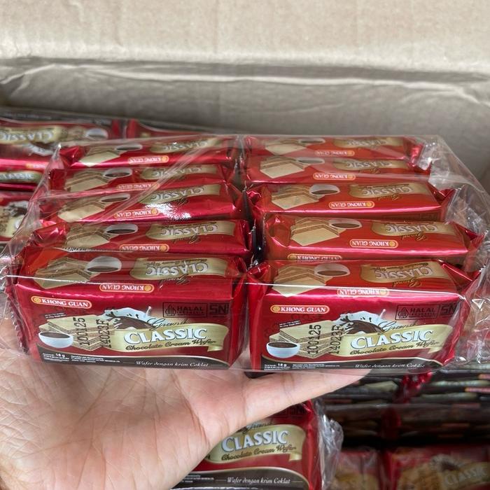 

DISKON Agen distributor makanan ringan snack cemilan biskuit wafer khong guan grand classic