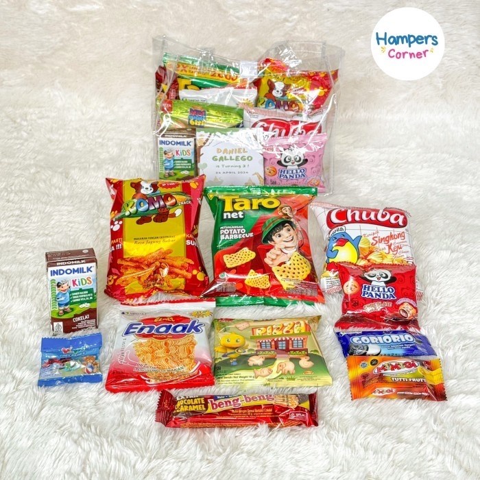 

CUCI GUDANG SET Hampers Bingkisan Ulang Tahun + Tag Nama READY SELALU Tas Mika Souvenir Snack