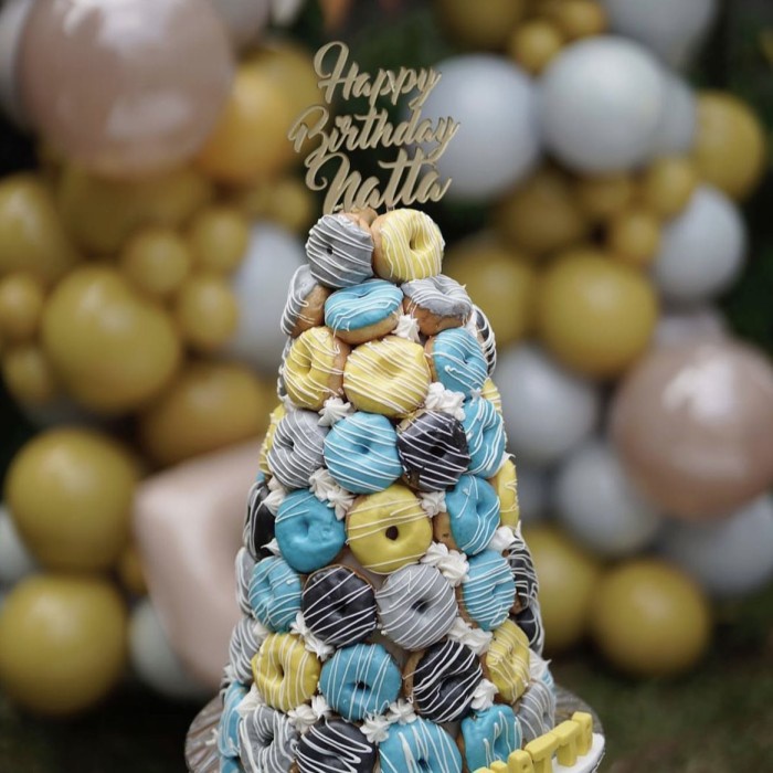 TERLARIS Donat Tower Ultah / Kue Donat Tower