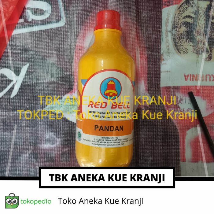 

Lezat- Pasta Pandan Red Bell 1 liter