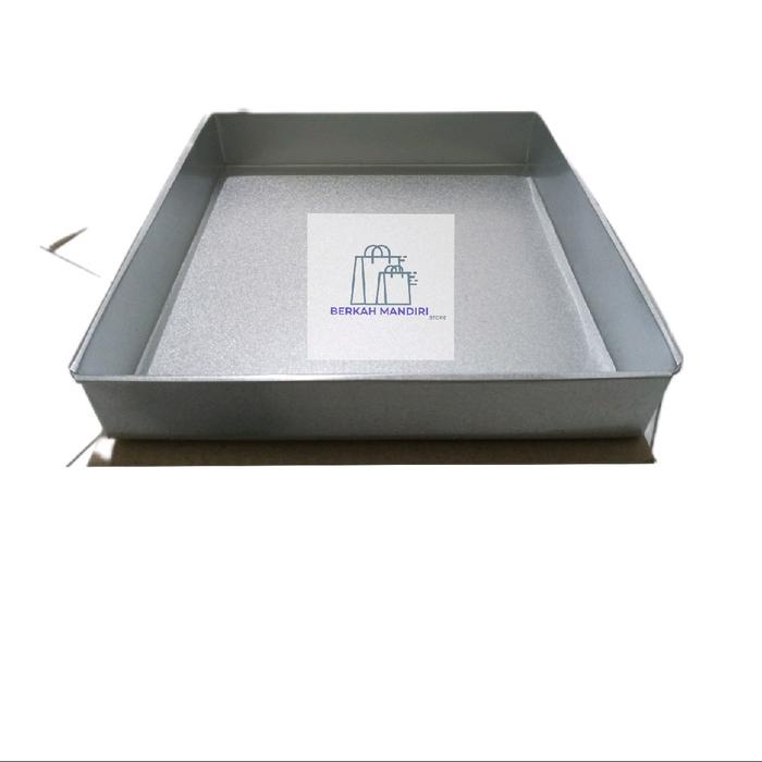 

Harga Pertiga Pcs Loyang Lapis Ukuran 20X20Cm Tinggi 4Cm Bahan Galvalum/Galvanis Termurah Terlengkap