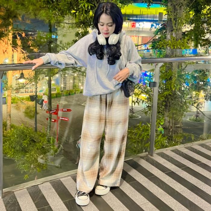 Too - Celana Tartan Flannel Highwaist Kotak Plaid Wide Leg Longgar Unisex Korean Style Full Katun