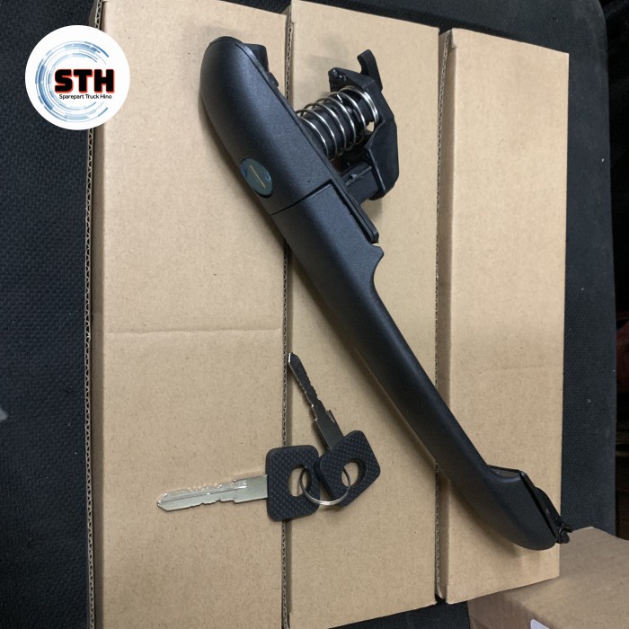 Handle Pintu Luar Fuso Fj 2523 Harga Per Pc Mitsubishi Fuso