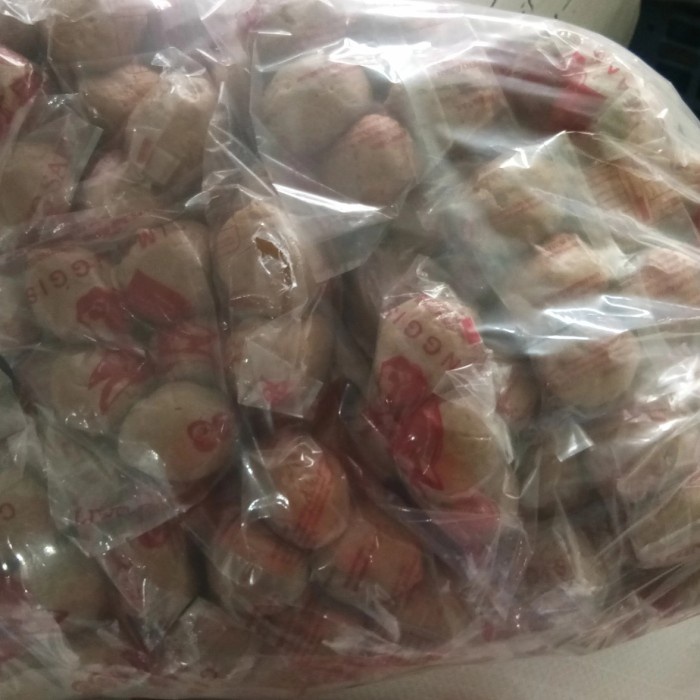 

bakso cimanggis tenis @1 bal bakso jumbo