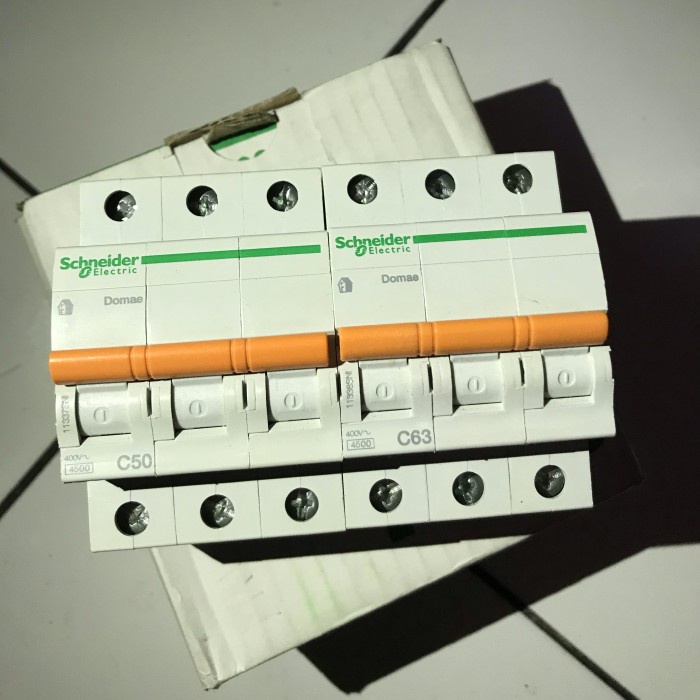 Mcb Schneider 3 Phase 50A / 63A