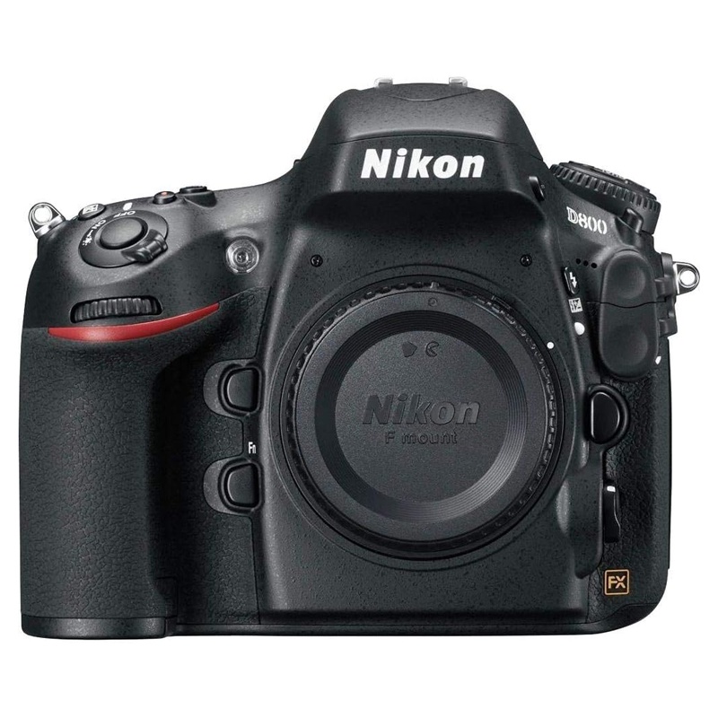 Nikon D800 36.3 MP CMOS FX-Format/70-300mm f/4.5-5.6G ED IF AF-S VR Nikkor Zoom Lens Digital SLR Cam