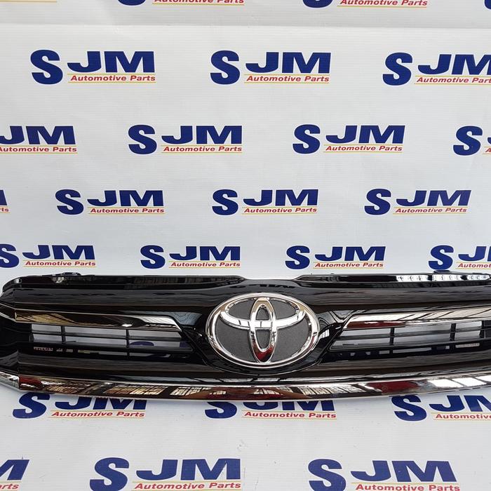 Grille inova venturer (53100-YP010)