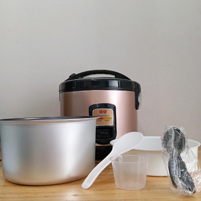 Rice Cooker / Magic Com 1 Liter Merk QQ NATIONAL