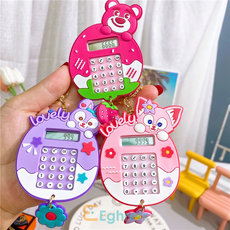 

EG-Kalkulator Mini Motif Lotso Kuromi Saku Portable Untuk Kantor Gantungan Kunci Kalkulator Kurome