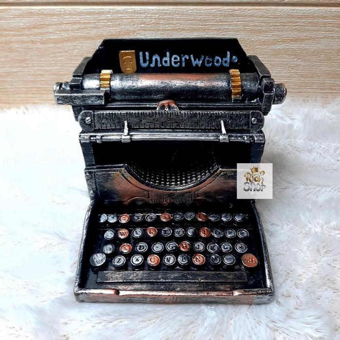 Pajangan Vintage Unik Mesin Tik Hiasan Dekorasi Meja Retro