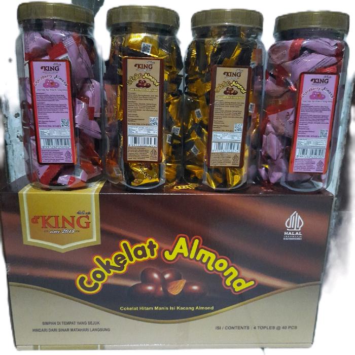 

Kuliner.Kita Coklat Varian Kacang Almond D'King 1 Dus Chocolate Toples