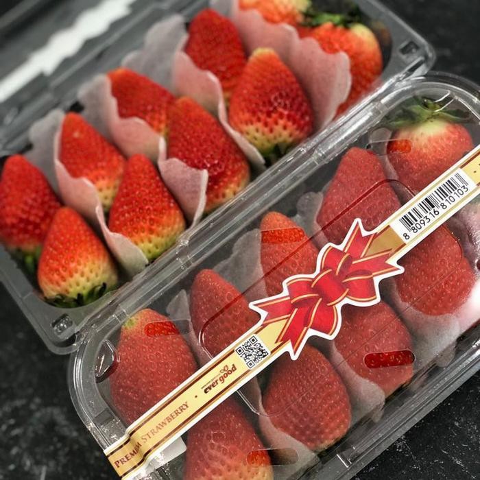 

BisaInstan- buah strawberry korea premium import fresh 1pack