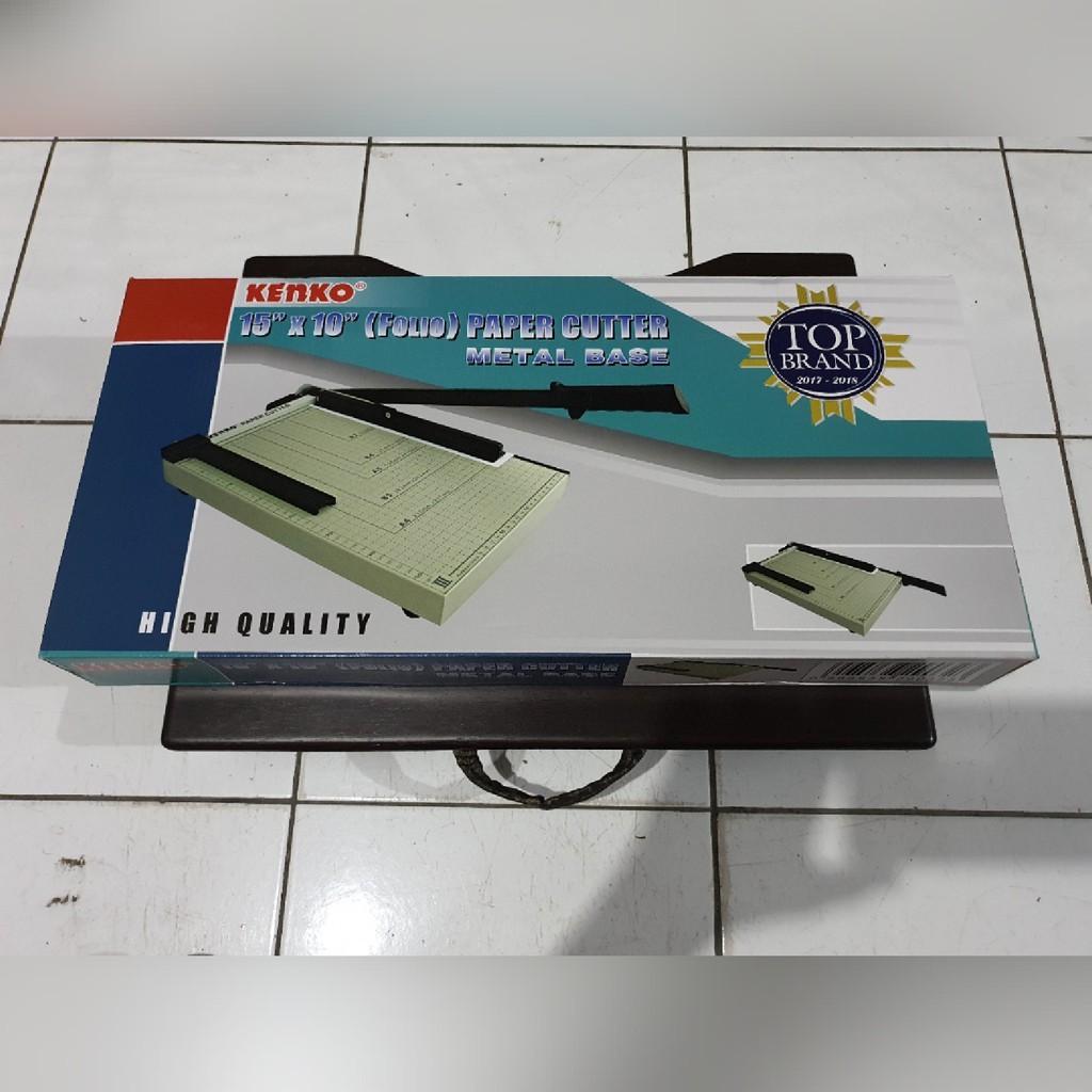 

pemotong kertas paper cutter F4 FOLIO KENKO LETTER 25X38 cm